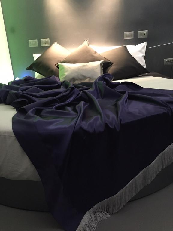 Hotel Tiro A Volo Pozzuoli Bagian luar foto