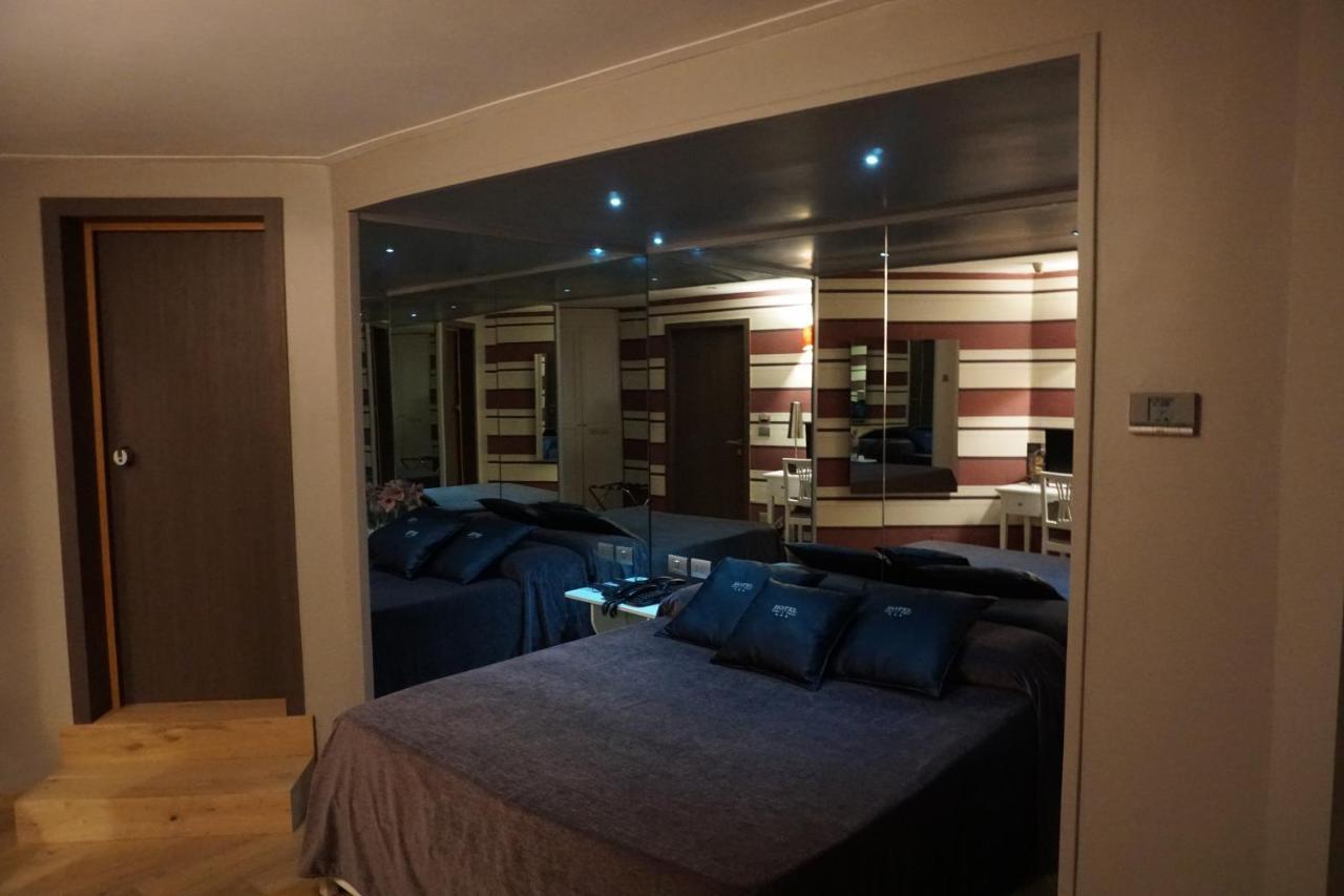 Hotel Tiro A Volo Pozzuoli Bagian luar foto